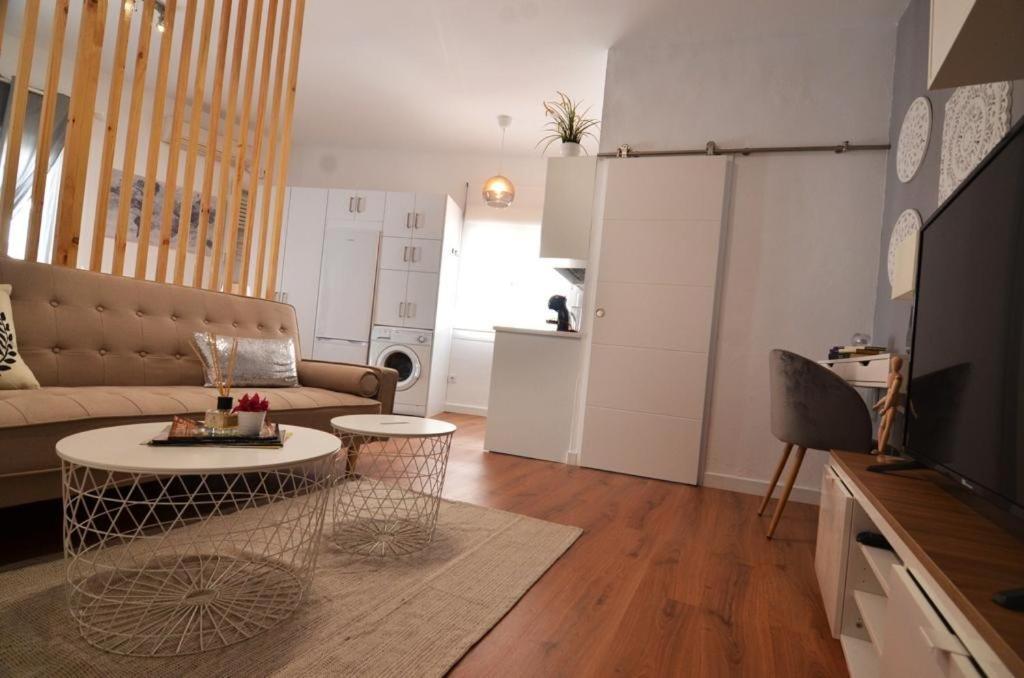 Alma S Home, Precioso Loft En Planta Primera 博柳略斯帕尔德尔孔达多 外观 照片